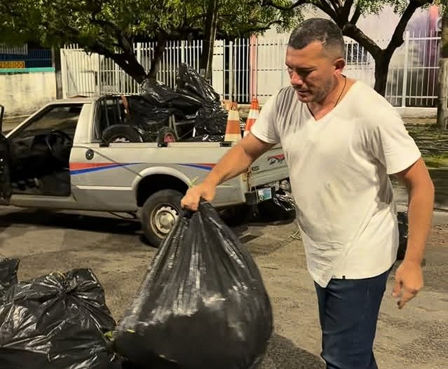 Vereador é alvo de críticas após suposto descarte irregular de lixo e postura levanta questionamentos em Caucaia