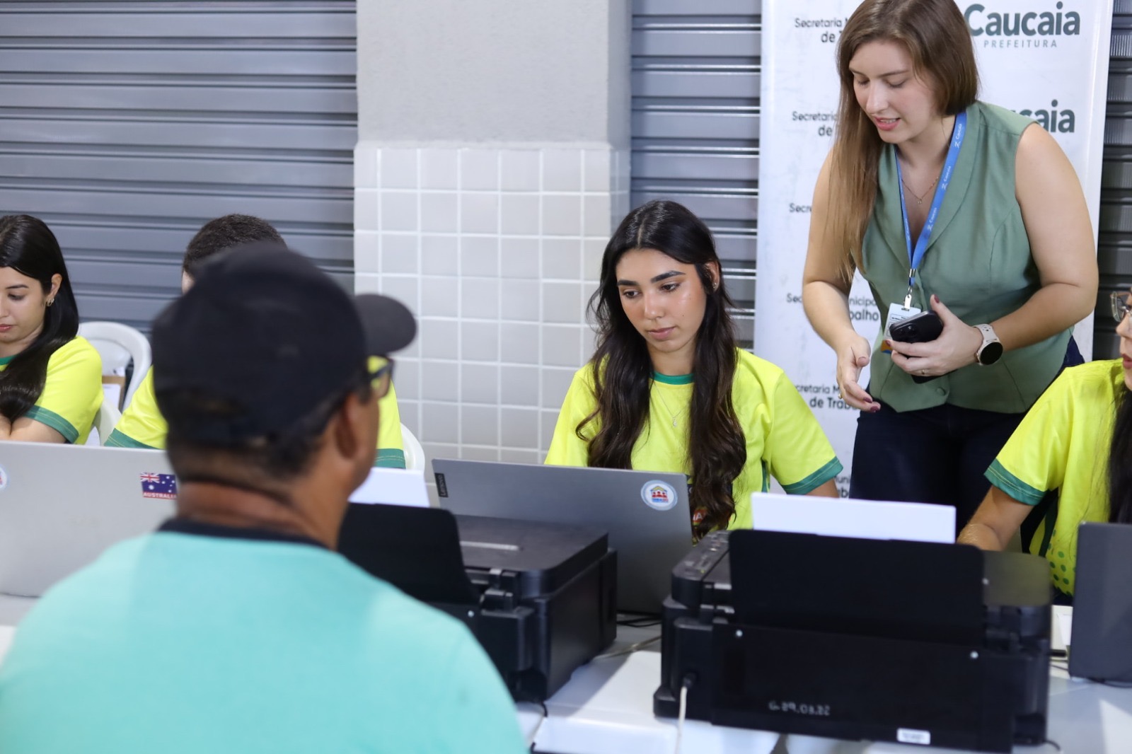 Prefeitura de Caucaia ultrapassa 8 mil atendimentos e fortalece oportunidades para trabalhadores e empreendedores no primeiro semestre