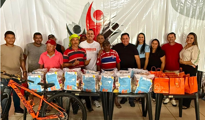 Prefeitura realiza homenagem especial aos garis em reconhecimento pelo trabalho diário em Caucaia